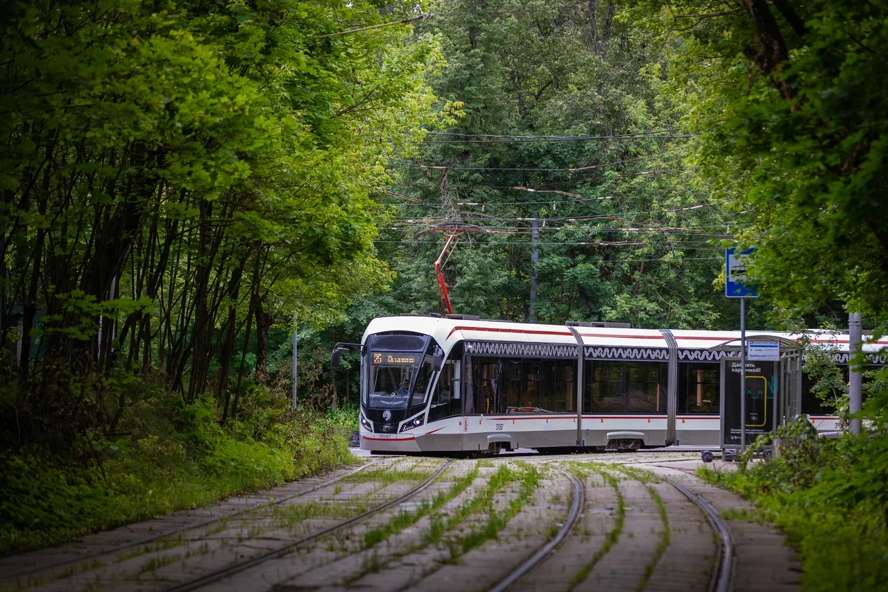 Изменения в работе трамваев в районе Богатырского моста и Курского вокзала